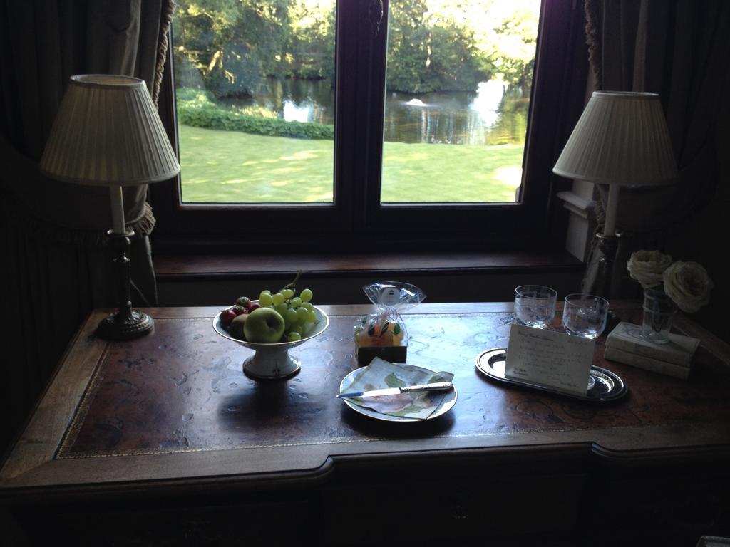 B&B Exclusive Guesthouse Chateau De Spycker Brügge Zimmer foto
